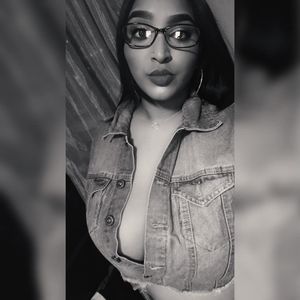 Meet your Posher, Lunaa